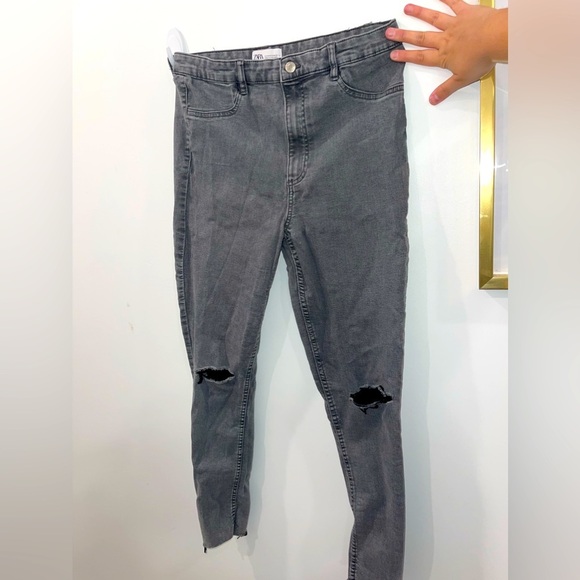 Zara High Waisted Skinny Deconstructed Grey Jeans - Picture 1 of 6